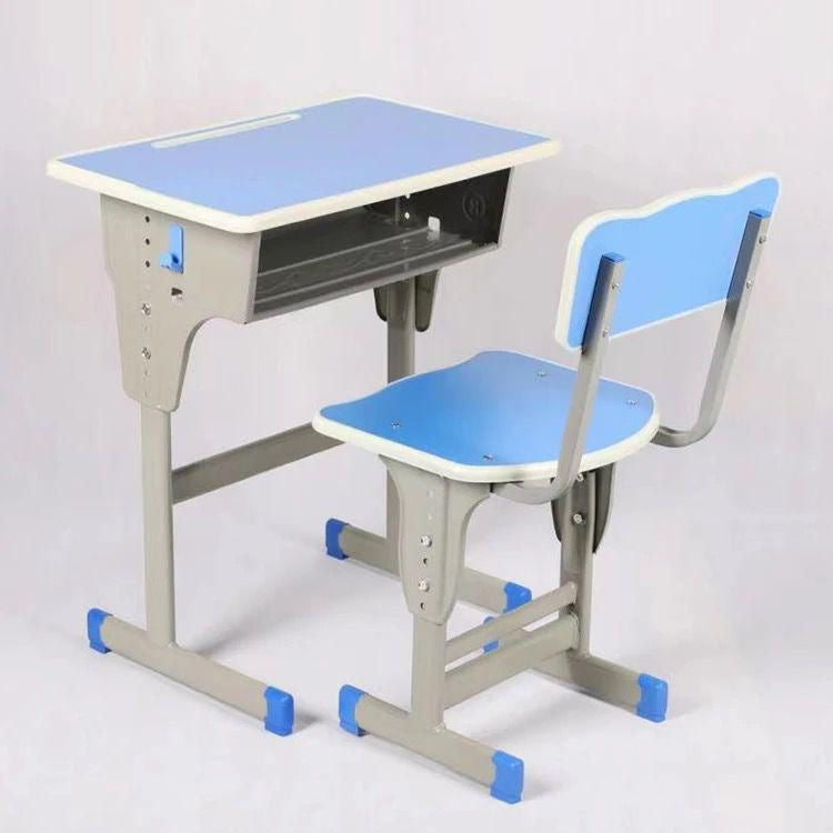 Ensemble table plus chaise pied en fer