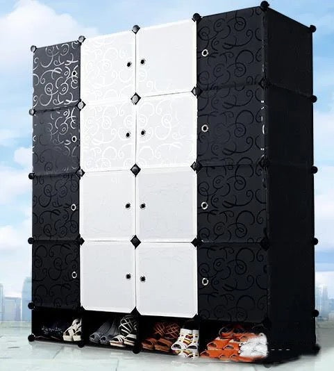 Armoire 3 battants en plastique plus range chaussure