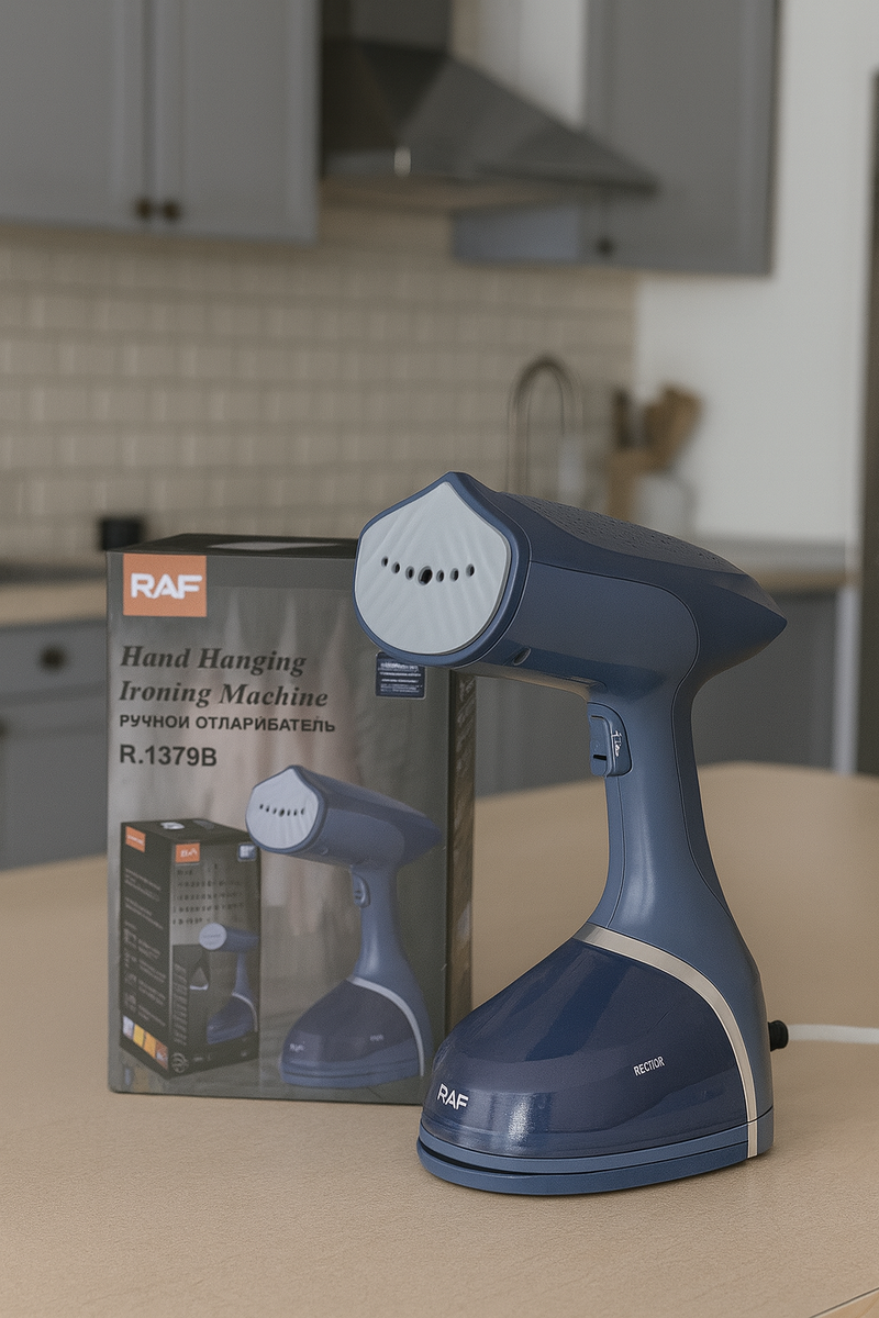 Défroisseur vapeur portable RAF – 1500W de puissance pour un repassage rapide et efficace
